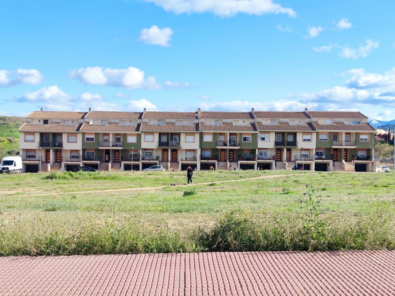  Dúplex urbanización EL PRADO