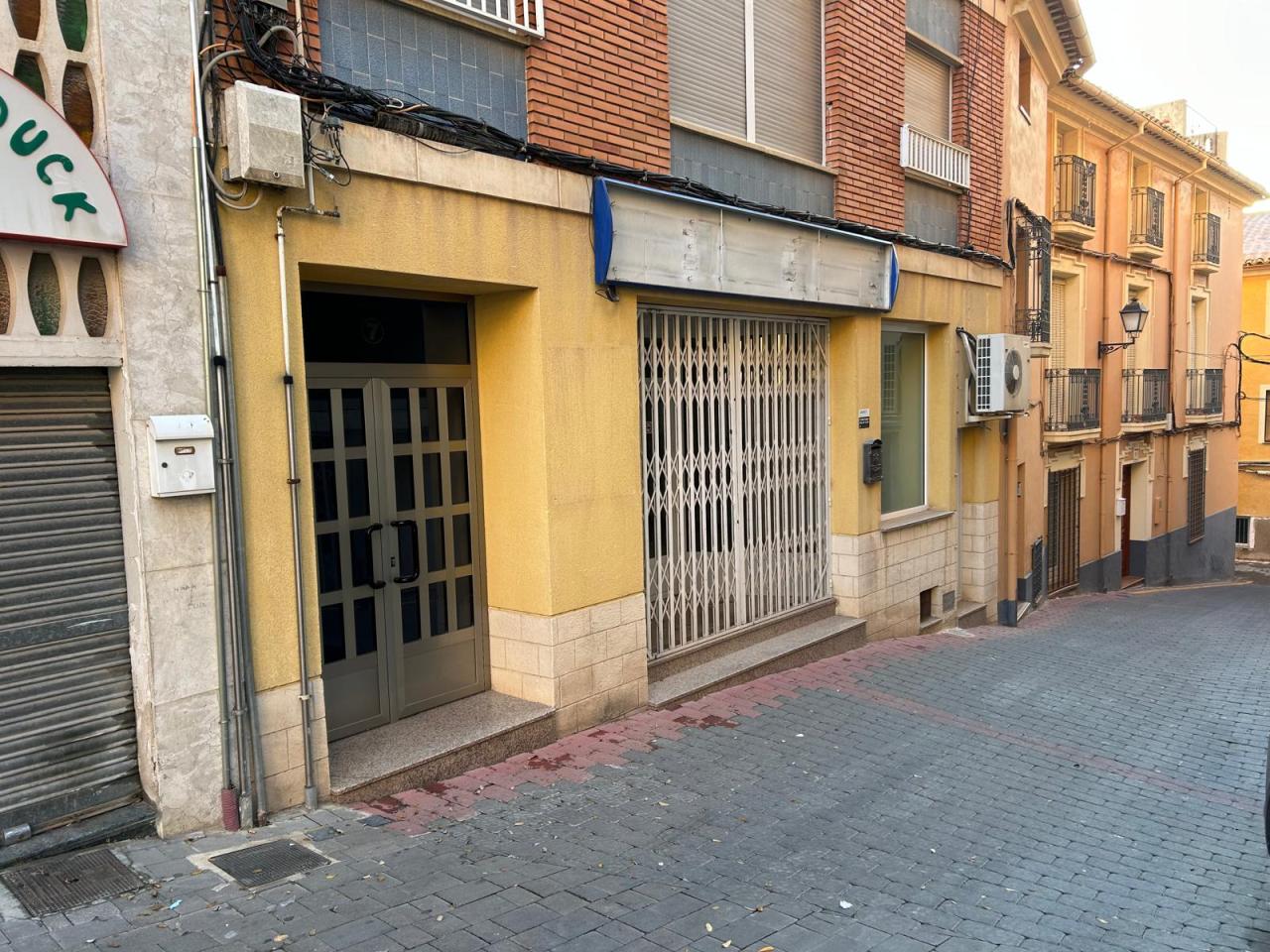  Bajo comercial  c.Iglesia