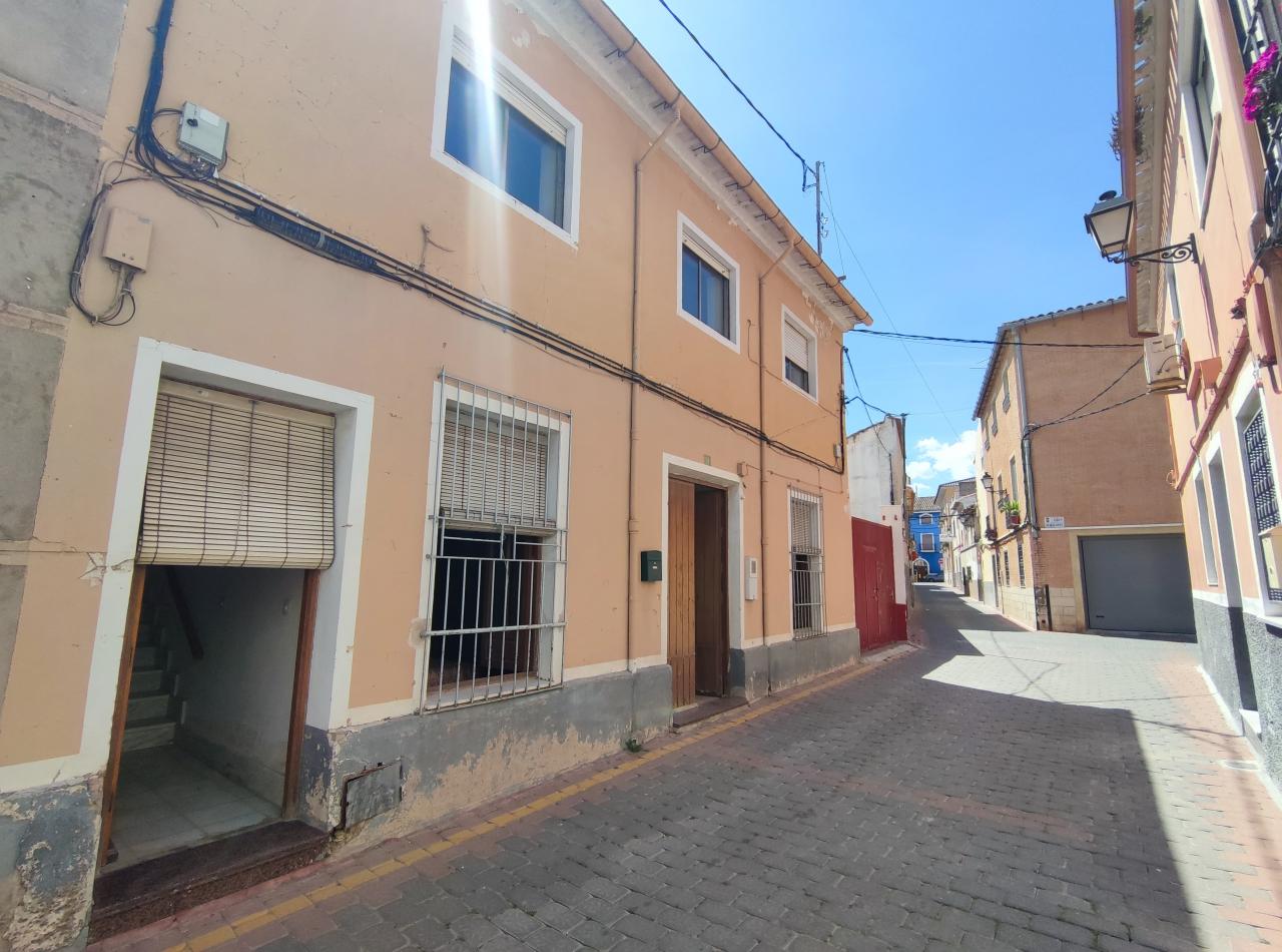  Calle La Balsa