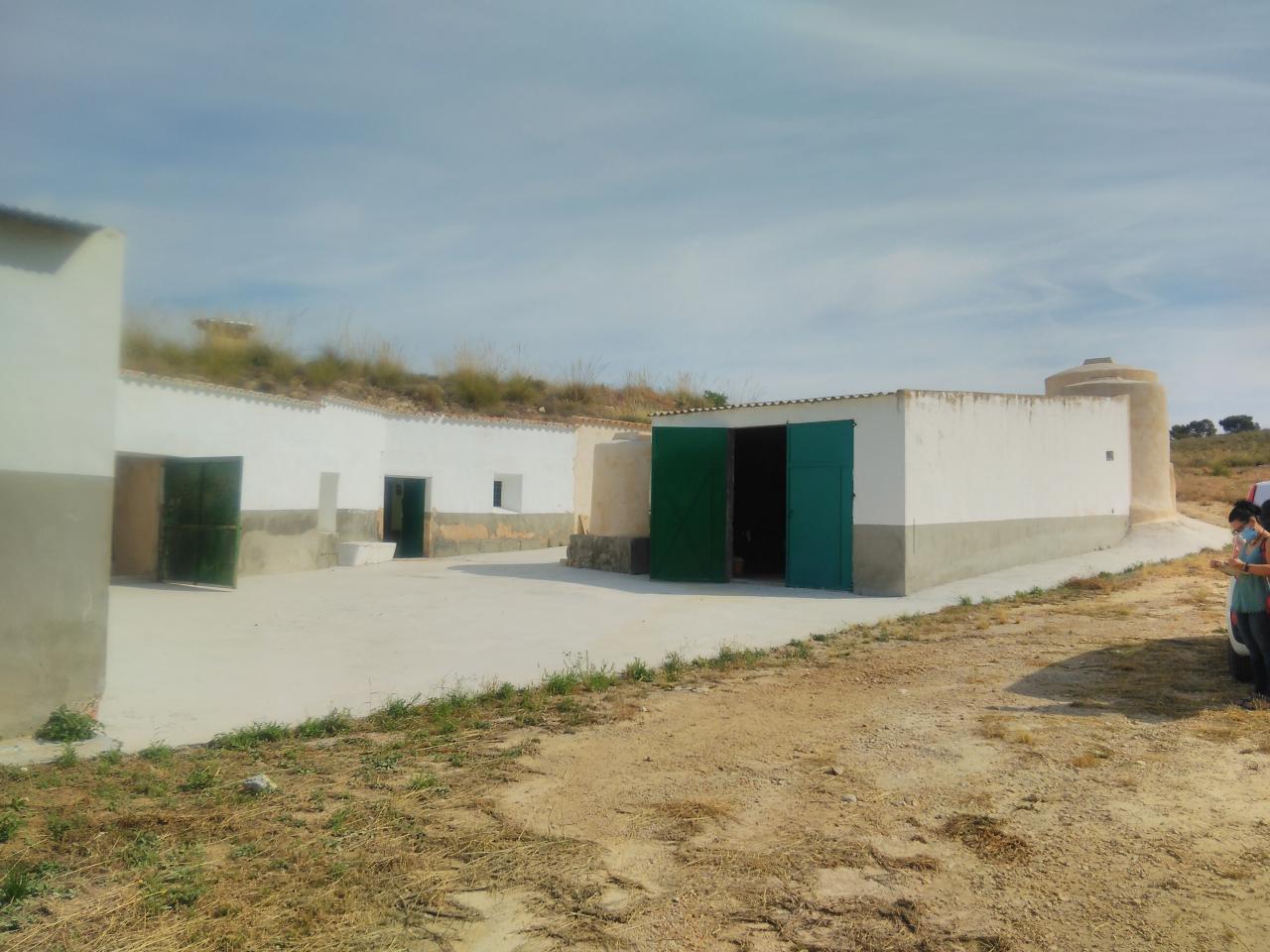  Finca casas cueva MAJARIEGO