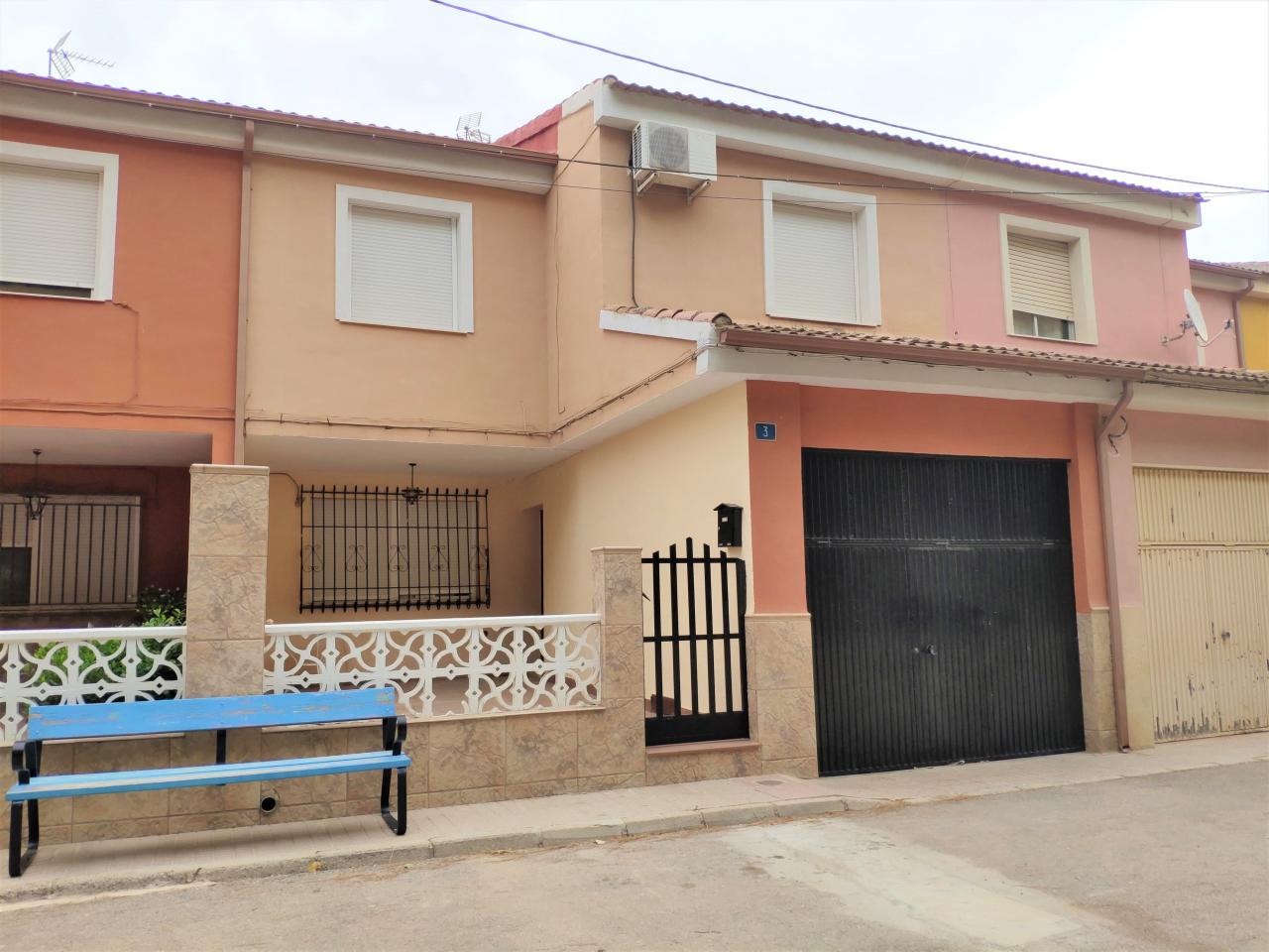  Casa en La Copa de Bullas, frente a jardín