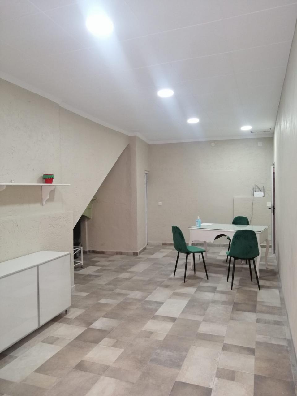  Alquiler bajo comercial Camino Real