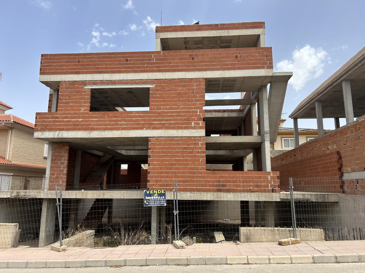  Estructura Chalet en LOS CANTOS