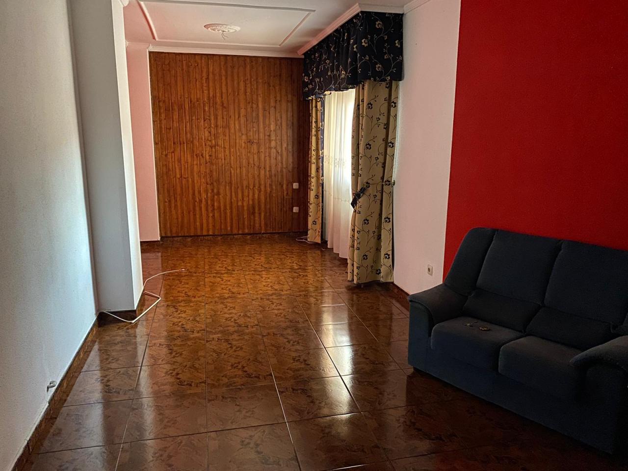  Piso en Edificio La Diosa.